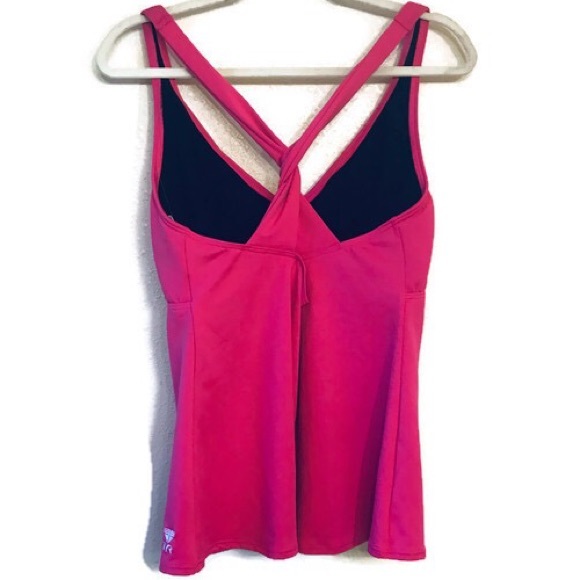 TYR Other - TYR Pink Halter Twist Tankini Plus size 18